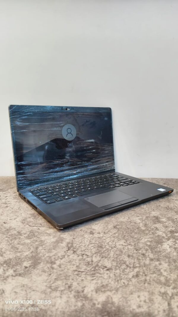 Refurbished Dell Latitude 5400 (Core i5 8th Gen/8GB/512GB SSD/Webcam/14'' Non Touch/DOS) - Image 3